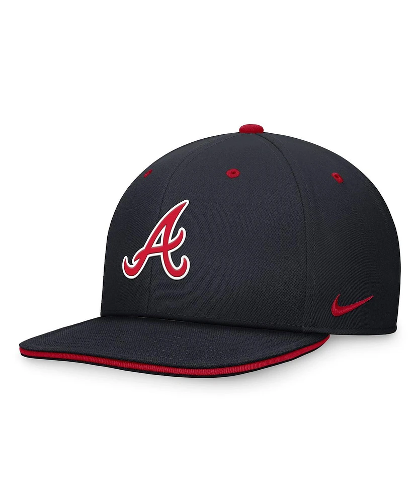 Nike Men's Navy Atlanta Braves Primetime Pro Performance Snapback Hat