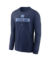 Jordan Men's North Carolina Tar Heels 2024 Sideline Legend Performance Long Sleeve T-Shirt