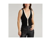 525 Women's Claudia Button Shaker Vest