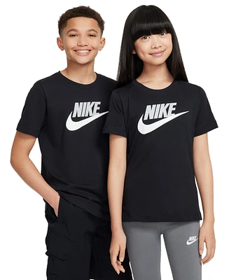 Nike Big Kids Sportswear Logo Graphic T-Shirt