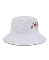 New Era Men's White Tampa Bay Buccaneers 2024 Nfl Training Camp Stretch Bucket Hat