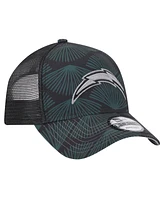 New Era Men's Black Los Angeles Chargers Agave Trucker 9FORTY Adjustable Hat