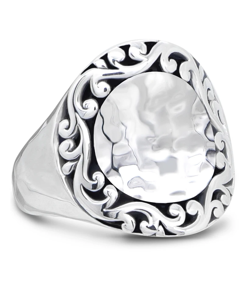 Devata Hammer with Filigree Accent Ring in Sterling Silver