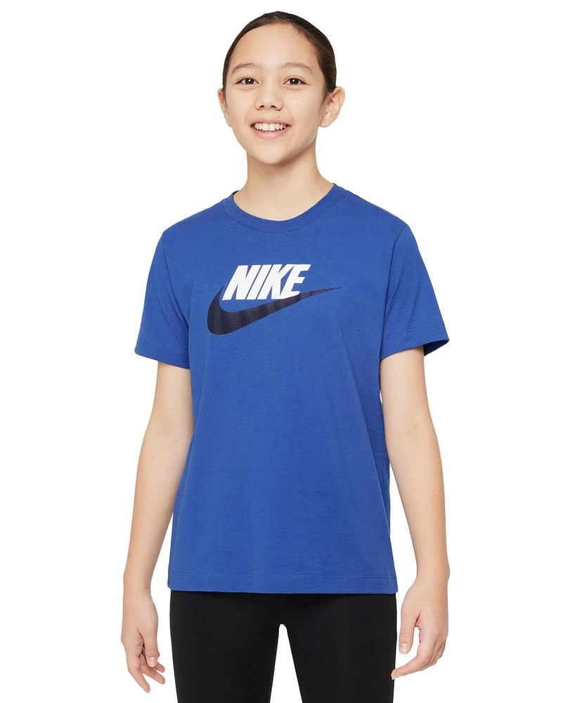 Nike Big Kids Sportswear Logo Graphic T-Shirt