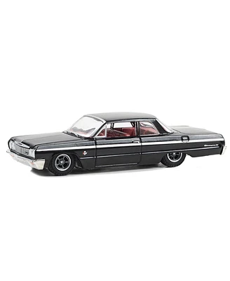 Greenlight Collectibles 1/64 1964 Chevrolet Biscayne, Black w/ Red Interior California Lowriders 63050-d