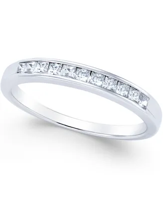 Diamond Band Ring (1/4 ct. t.w.) in 14k White Gold