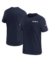 Nike Men's Navy New England Patriots 2024 Sideline Coach Uv Performance T-Shirt