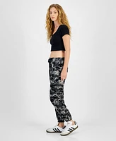 Tinseltown Juniors' Camo Jogger Pants