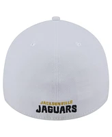 New Era Men's White Jacksonville Jaguars Throwback Iced 39THIRTY Flex Hat