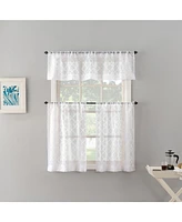 No. 918 Tina Geometric Clipped Semi-Sheer Rod Pocket Kitchen Single Curtain Valance, 54" x 15"