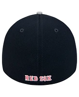 New Era Men's Gray/Black Boston Red Sox Visor Trim 39THIRTY Flex Hat