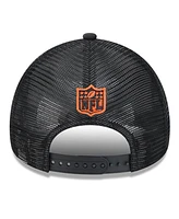 New Era Men's Stone/Black Cincinnati Bengals 2024 Sideline Historic 9FORTY A-Frame Trucker Adjustable Hat