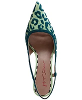 Betsey Johnson Women's Nahla Pointed-Toe Slingback Kitten-Heel Pumps