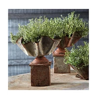 Napa Home & Garden Galvanized Handkerchief Planter