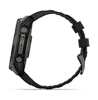 Garmin fenix 8 51mm, Saphire Solar, Carbon Gray Titanium Black, Black/Pebble Gray Band, Na