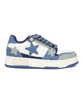 Olivia Miller Women's Stars Low Top Sneakers