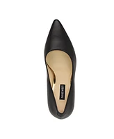 Nine West Women's Vylot Slip On Dress Pumps