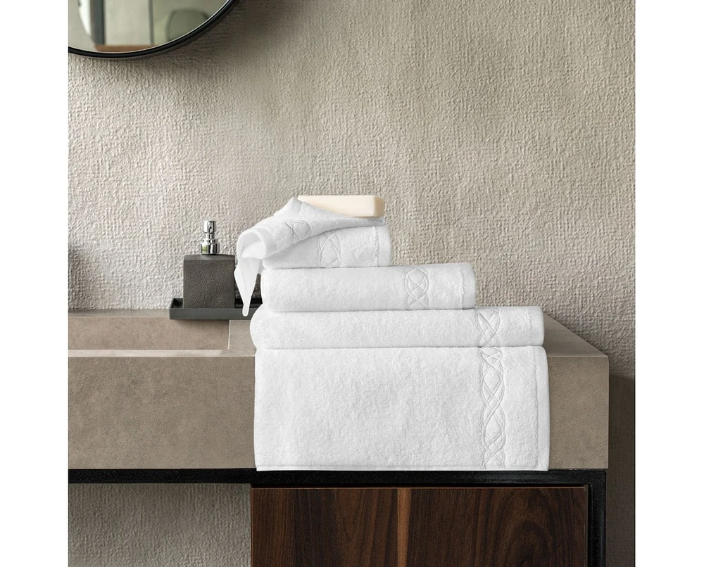 Togas Mia Wh Hand Towel, 20"x39"