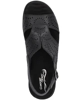 Easy Street Women's Primrose Comfort Platform Sandals