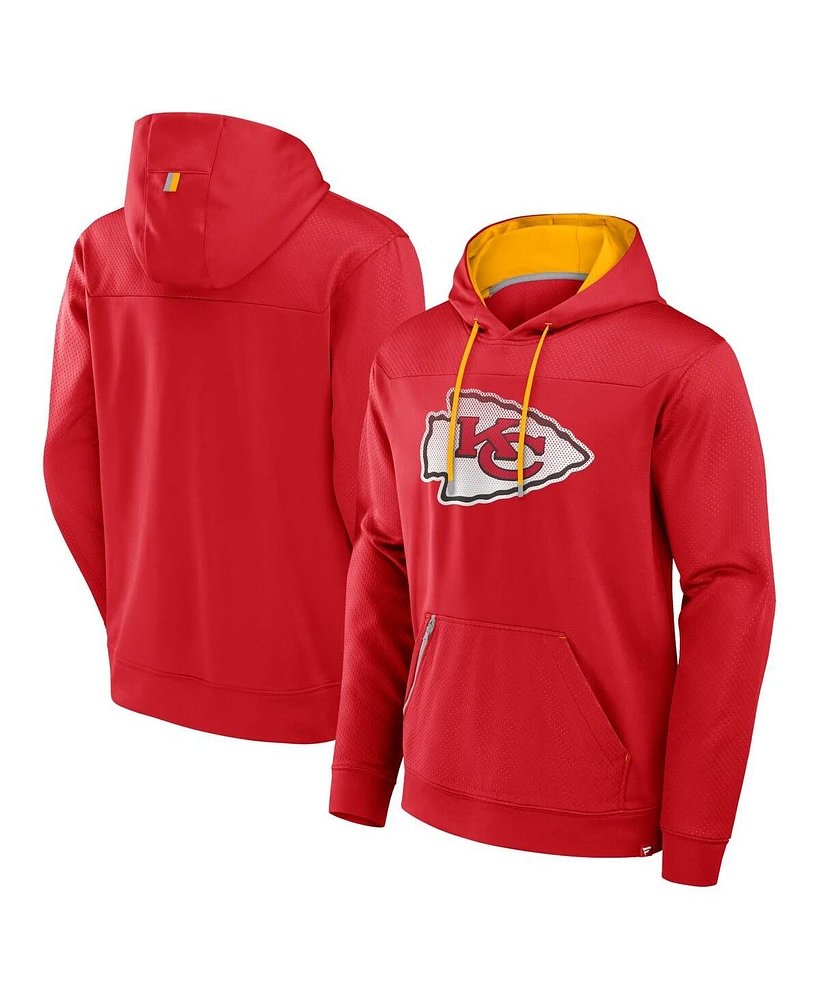 Fanatics Men's Red Kansas City Chiefs Defender Pullover Hoodie