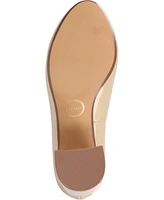 Journee Collection Women's Seraphina Round Toe Pumps