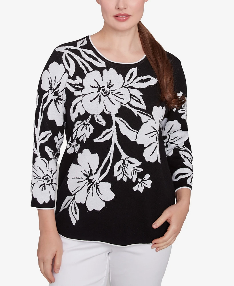 Alfred Dunner Petite Wild at Heart Dramatic Floral Crew Neck Sweater