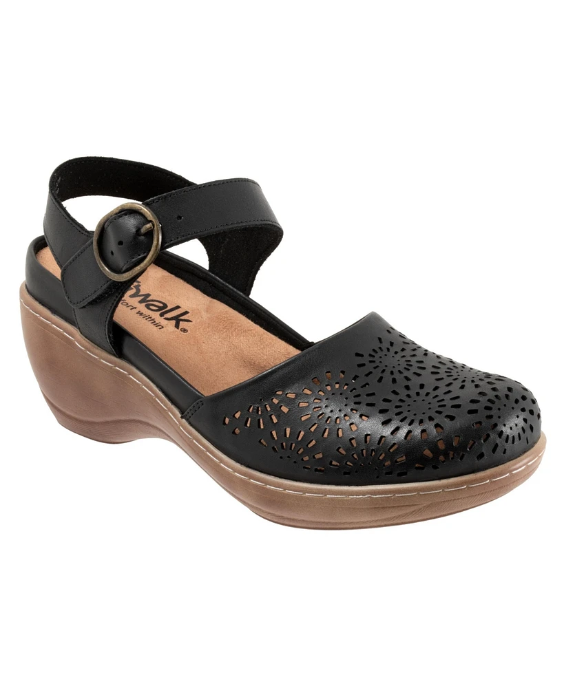 Softwalk Mabelle Perf Clog