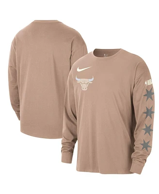 Nike Men's Tan Chicago Bulls 2024/25 City Edition Courtside Max90 Heavyweight Long Sleeve T-Shirt