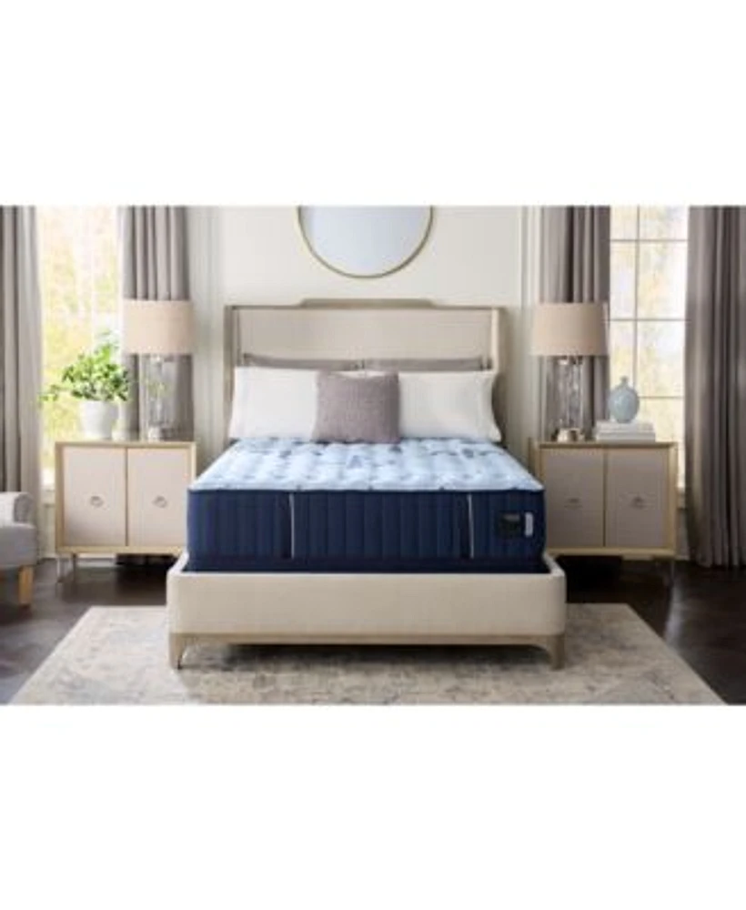 Stearns Foster Estate 13.5 Medium Tight Top Mattress Collection