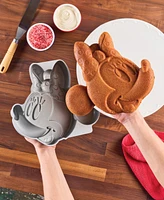 Farberware Disney Cast Aluminum 10" 3D Minnie Mouse Cake Pan