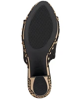 Jessica Simpson Women's Shelbie Floral Wood Heeled Platform Sandals