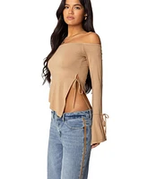 Edikted Women's Jeni Asymmetric Off Shoulder Top