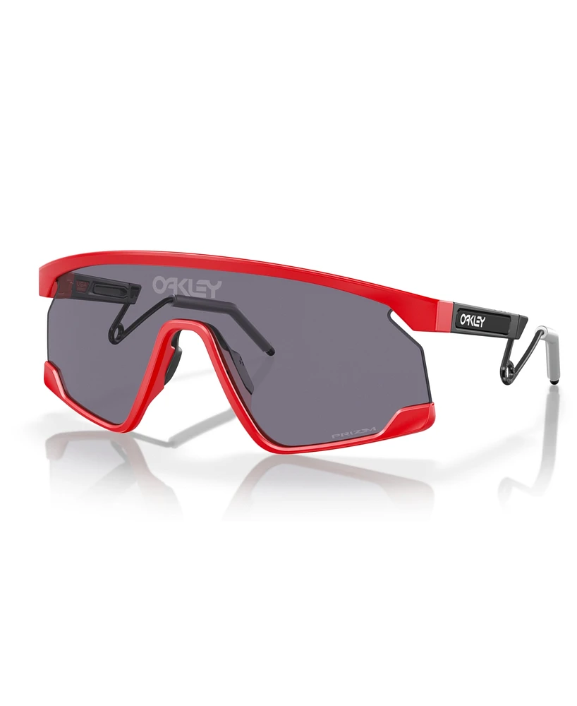 Oakley Men's Bxtr Metal Sunglasses, OO9237