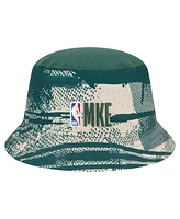 New Era Men's Hunter Green/Cream Milwaukee Bucks Tip-Off Bucket Hat