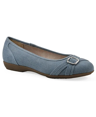 Cliffs by White Mountain Women's Calming Round Toe Ballet Flats