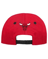 Outerstuff Baby Boys and Girls Red Chicago Bulls My First Tail Sweep Slouch Flex Hat