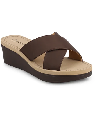 Journee Collection Women's Biara Crisscross Platform Wedge Sandals