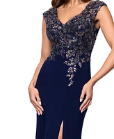 Xscape Women's Embellished V-Neck Sleeveless Gown