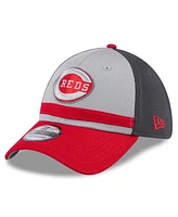 New Era Men's Gray/Red Cincinnati Reds 2025 Batting Practice 39THIRTY Flex Hat