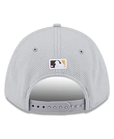 New Era Men's Gray San Diego Padres 2025 Mlb Clubhouse 9FORTY M-Crown Adjustable Hat