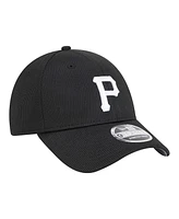 New Era Men's Black Pittsburgh Pirates Pivot 9FORTY Adjustable Hat