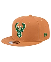 New Era Men's Tan Milwaukee Bucks Color Pack 9FIFTY Snapback Hat