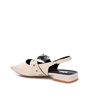 Xti Women's Wide Bucke Flats