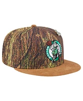 New Era Men's Camo Boston Celtics Victory Grove Forest Sneaker Pin 9FIFTY Snapback Hat