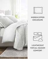 ienjoy Home Painted Dots Reversible -Pc. Quilt Set