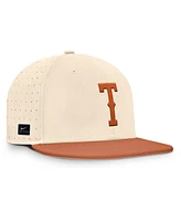 Nike Men's Natural Texas Longhorns On-Field Dugout True Performance Fitted Hat