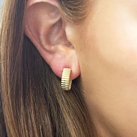 The Lovery Fluted Gold C-Hoop Earrings 14K Gold