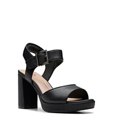 Clarks Collection Women's Ambyrlyn Faye Block Heel Sandals