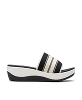 Clarks Cloudsteppers Women's Arla Hollis Slip-On Flat Sandals