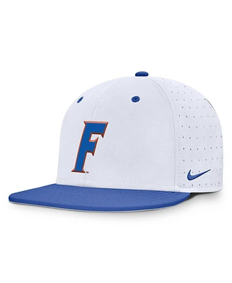 Nike Men's White Florida Gators On-Field Dugout True Performance Fitted Hat